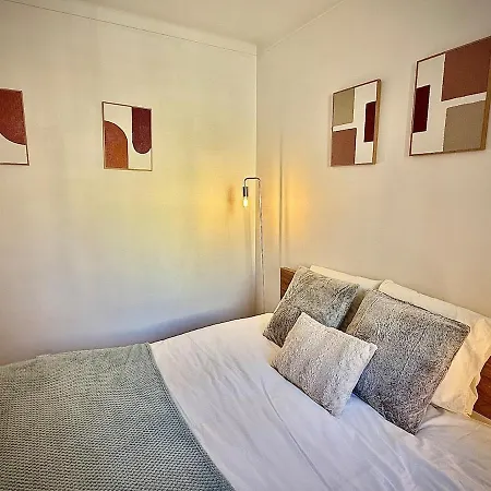 Apartment Senhorinha Expo *